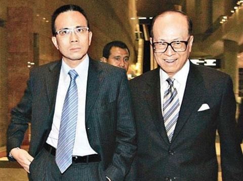  「反对」千亿港珠澳大桥建成，李嘉诚却因此损失巨大，他曾强烈