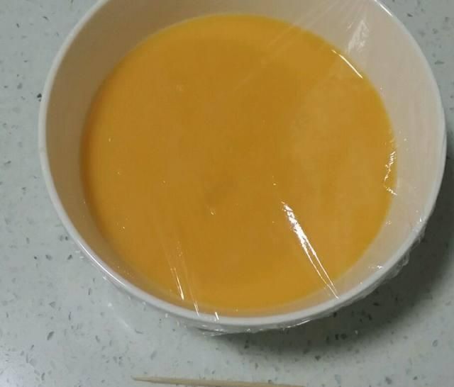  「微波炉」微波炉蒸鸡蛋，只需5分钟，简单方便，厨房新手也能轻松搞定