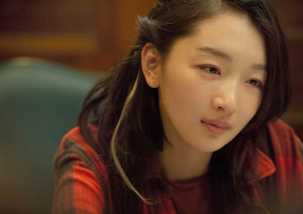 周冬雨这本短发教科书也出Bug了？