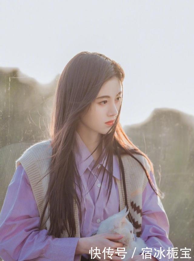 『香芋』今年香芋紫又要爆火了!男女明星都在穿,不挑肤色还很梦幻