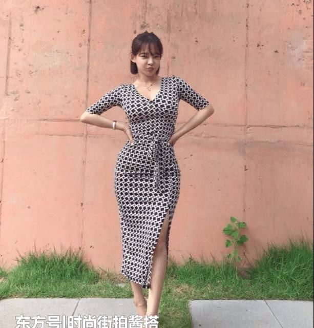  『气质』最适合春天的小裙子，应该就是格子裙了吧
