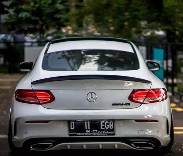  「AMG样式」优雅与运动兼具的车，是不是你的dream car？