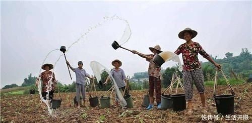  「确权」老农说：“土地确权一测量多出来好几亩地”，这是好事