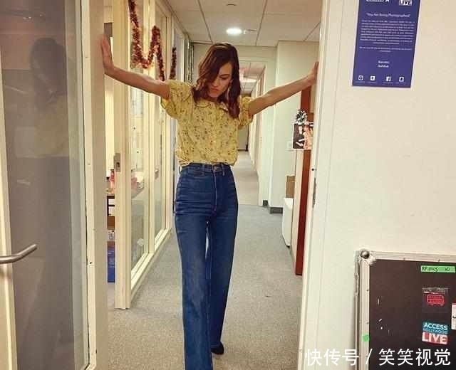 『钟小姐』曾经是“第一时尚博主”,如今很少街拍,但女孩们更爱她了
