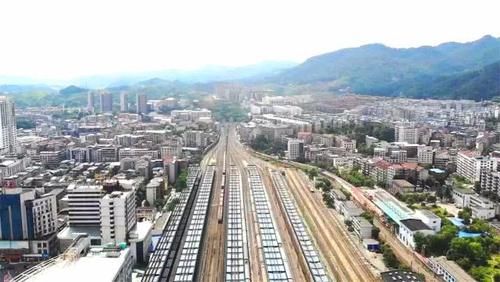  湖南：湖南“最上进”的城市赶超娄底，未来有望比肩邵阳，是你