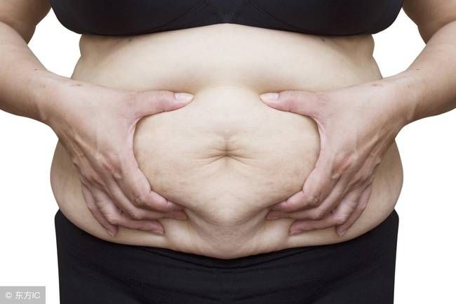 脚底2个“减肥穴”，减掉大象腿、大肚腩，在床上就能完成