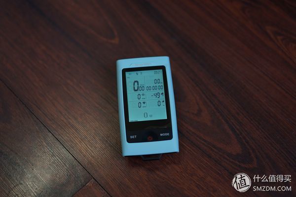 不专业通勤骑行者角度评测山人技术 DISCOVERY智能码灯