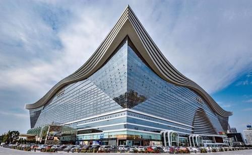 全球最大的十二座建筑，中国占4个