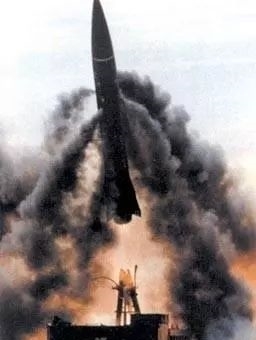 中国核武库有一神器中子弹,爆炸威力更大,