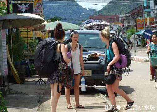 为何老外出游都爱背旅行包，而国人则偏爱行李箱？看完秒懂