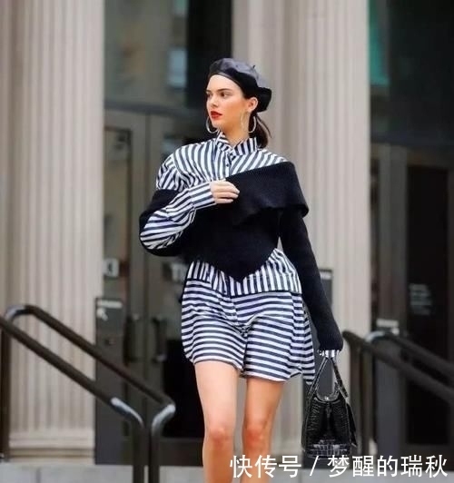  帽子@开春必备，一顶帽子＝多种超时髦搭配！