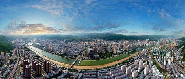 北方丝绸之路五大重镇(一)甘肃天水:麦积山石窟,云崖上的庙会