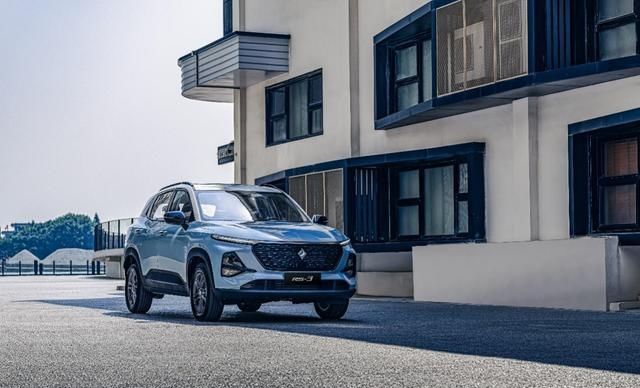 落地■可自动驾驶的SUV，10w就能落地顶配，缤越、现代ix25都遇到劲敌了