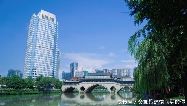  「gdp」中国“最牛”省会，GDP几乎是省内第二城的7倍，有望比肩