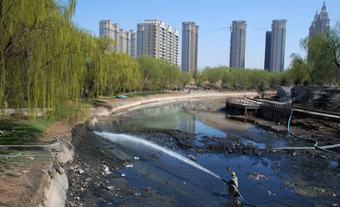  【十年】再过十年，70后农民工干不动了，城市会变脏乱差吗？专