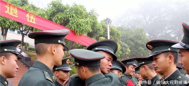 农村这3类人，持证能领取每月几千元养老金，你在内吗