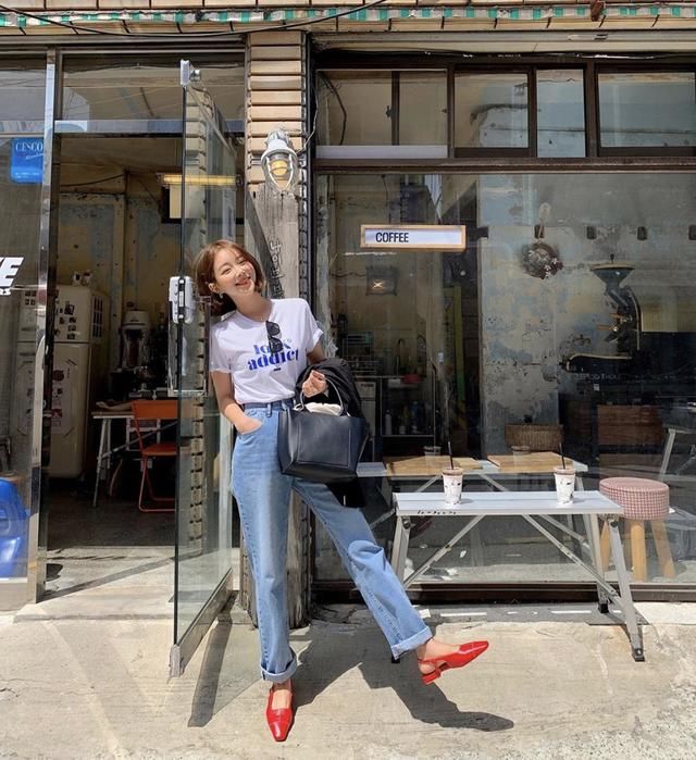  [牛仔裤]同样是穿牛仔裤，为什么别人穿得比你温柔？韩系穿法了解一下