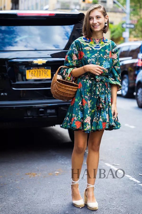 支招| 想要遮住梨形身材?这样穿，不“瘦”十斤算我输!