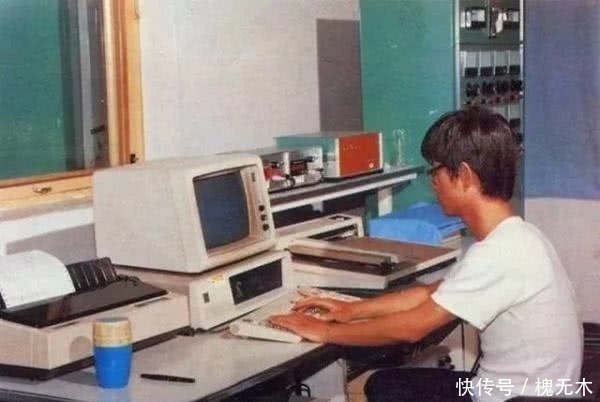  国营@老照片: 80年代的大型国营工厂, 曾经最红火的“铁饭碗”单