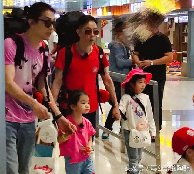 娱讯:张艺兴微博被举报|萧敬腾告白经纪人|王莎莎硕士毕业