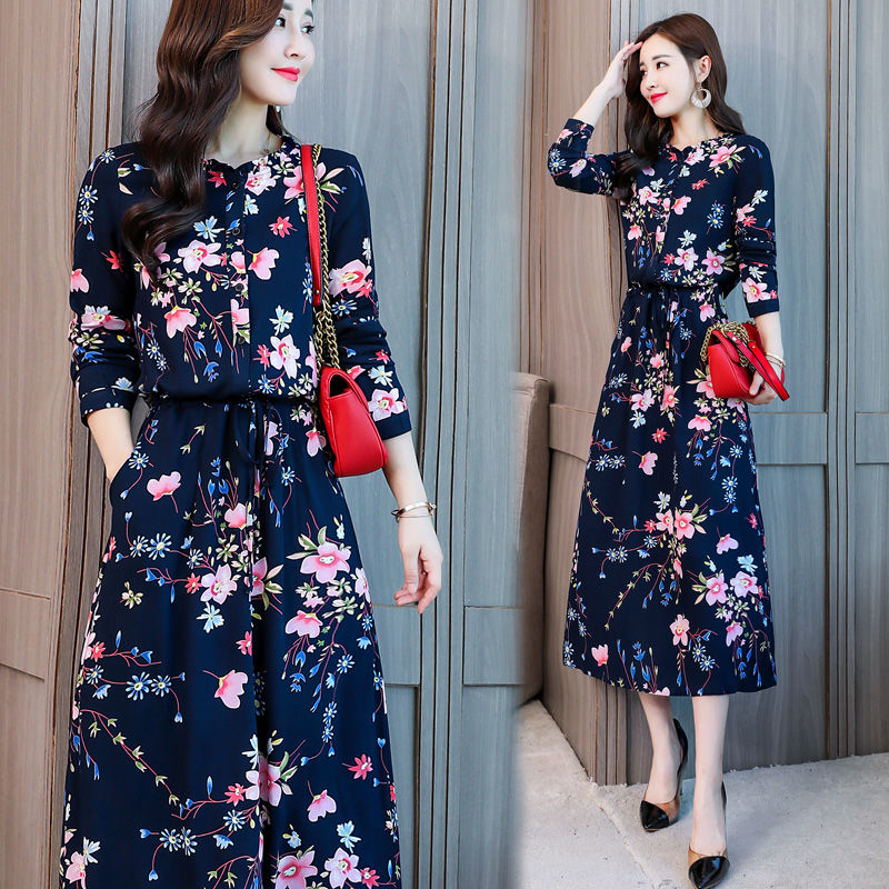 今年流行“碎花裙”、洋气显瘦显贵气、7080女人穿年轻超美嫩