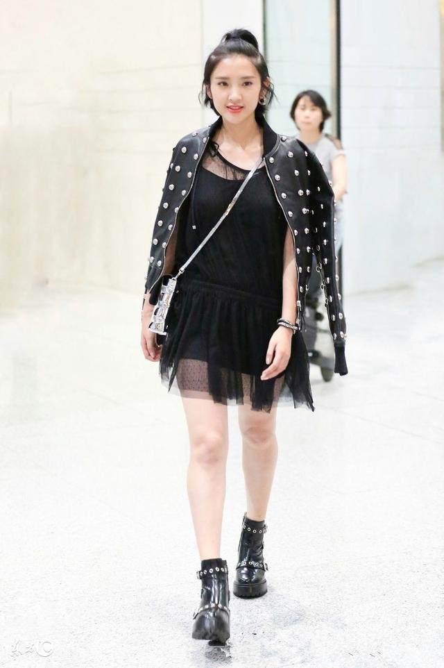 唐艺昕应该是娱乐圈里最真实的女星了，小腿再粗都坚持不P图！