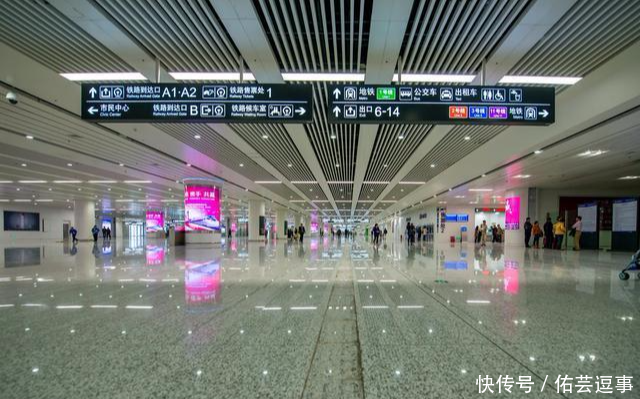 中国第一座大型地下火车站 4台8线, 全部埋于地下