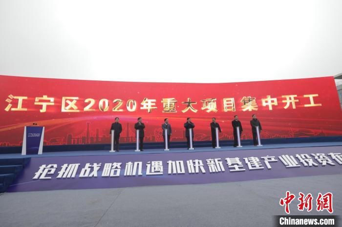  争分夺秒@江苏复工复产争分夺秒 长三角公路运输“动脉”重现活力