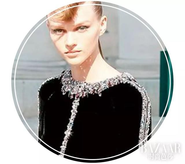 塞纳河倒映的Chanel高定,流淌的是左岸的旧时光