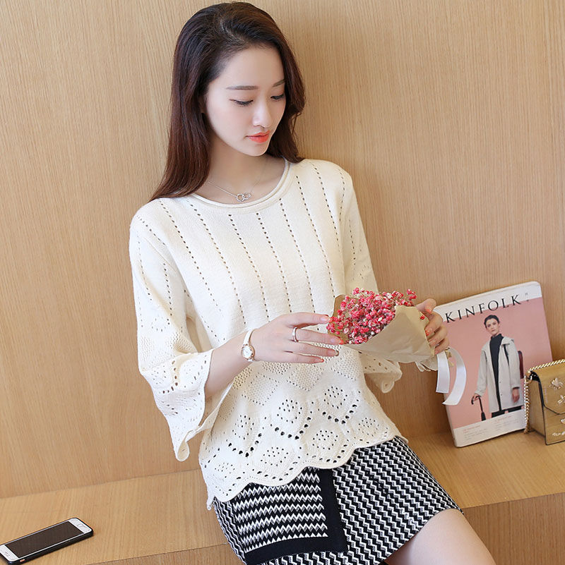 无意中发现:薄秋装，竟比旗袍还洋气，减龄暖和，比羊绒衫还洋气