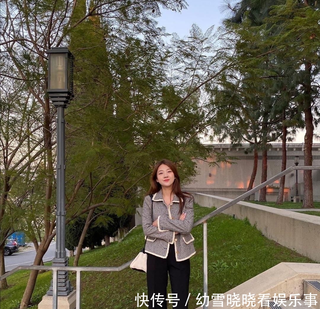  「春季」韩国博主教你如何搭配服装，春季穿出时尚范儿，简约显瘦又大气