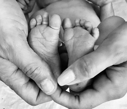 贝嫂不愿小七今后穿高跟鞋，她担心哈珀的脚像自己，变得非常难看