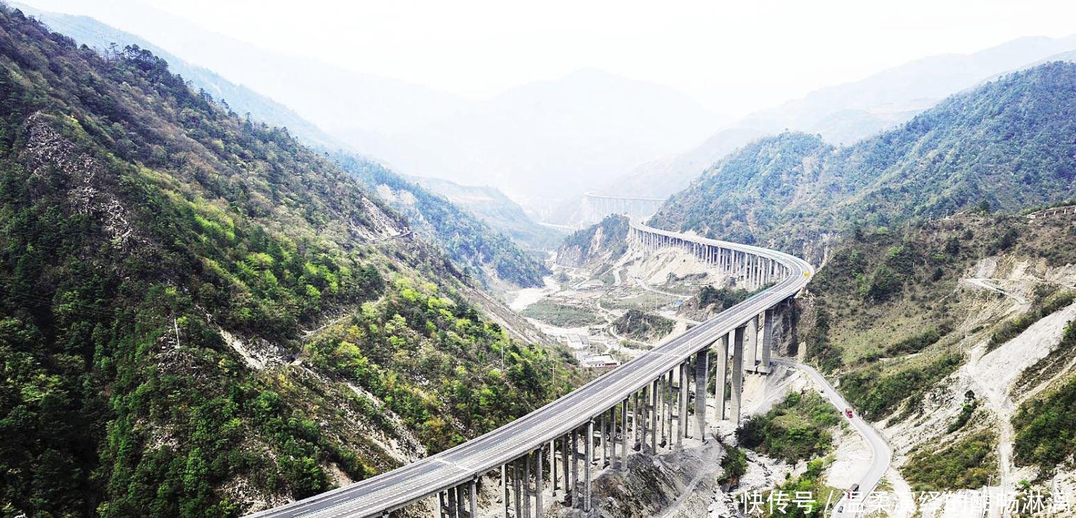  造价@一公里造价一亿, 四川用200亿砸响这座城市, 却被称为魔鬼