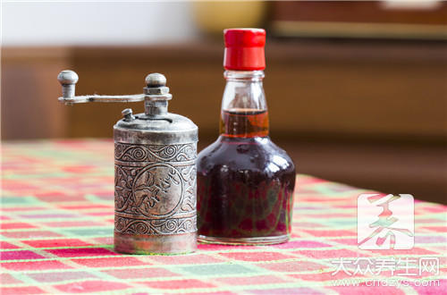 阿莫西林加白醋的作用？