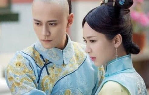 分手诅咒月，又一对明星恋人刚秀完恩爱就曝分手，网友泪奔：再也