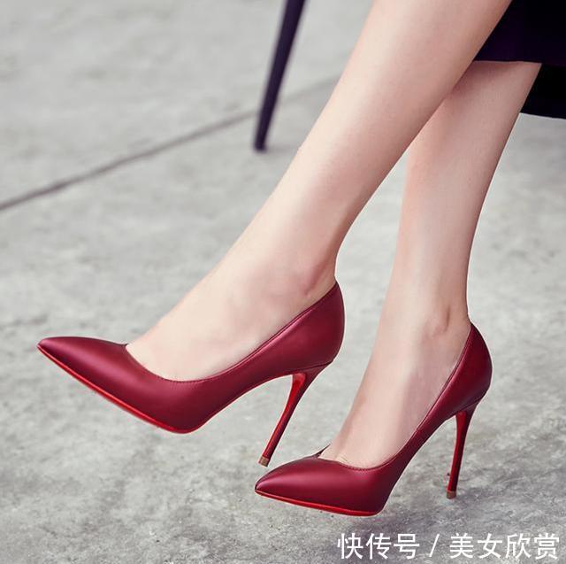 豹纹高跟鞋,尽情散发女人狂野之美