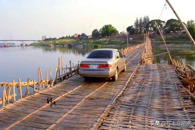 全球最长手工桥：每年3月建9月拆，一天能收200万过桥费