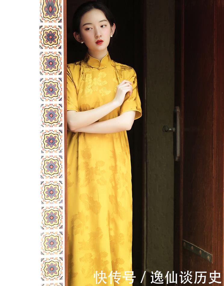 时光:“高段位”才能驾驭的旗袍,带着时光的味道,演绎优雅知性美!