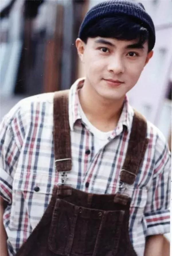 张卫健因谣言再上热搜：我这一生都在做一个斗士