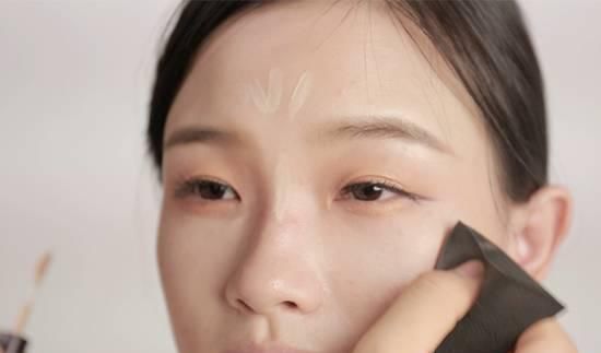  [化妆师]新手化妆教程淡妆，化妆师教你瞬间变脸！
