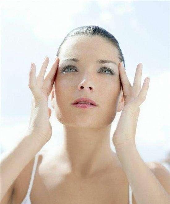 睡觉@女生睡觉前养成3个好习惯,养成素颜美人