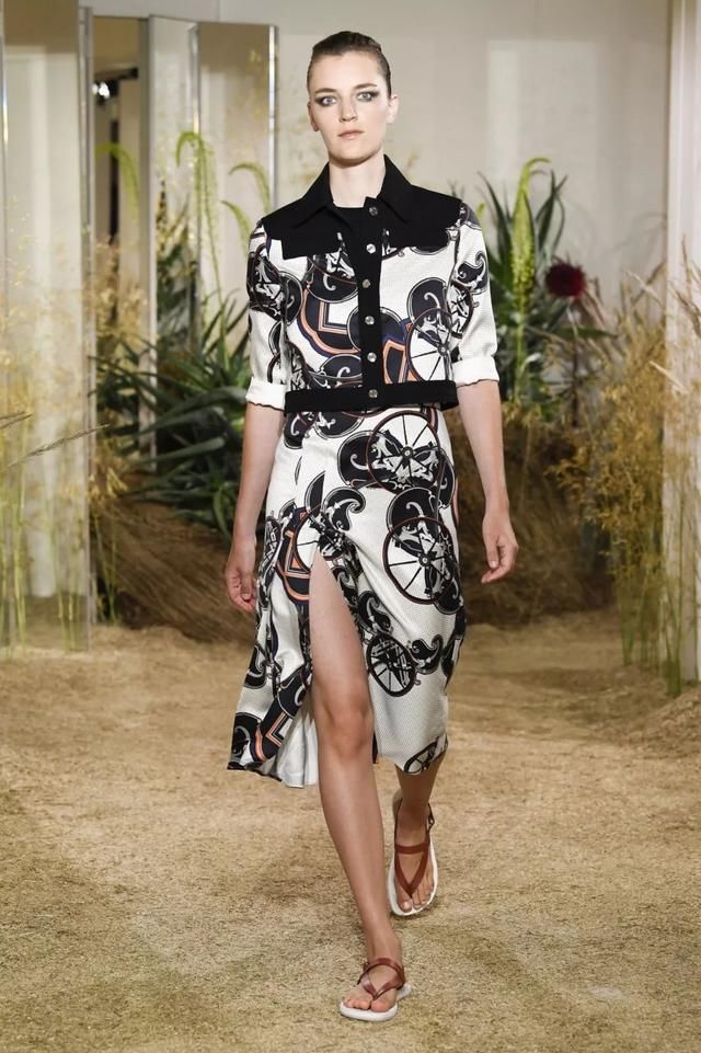 Maison Margiela专治时尚网瘾综合症 Viktor&amp;Rolf 25周年回顾