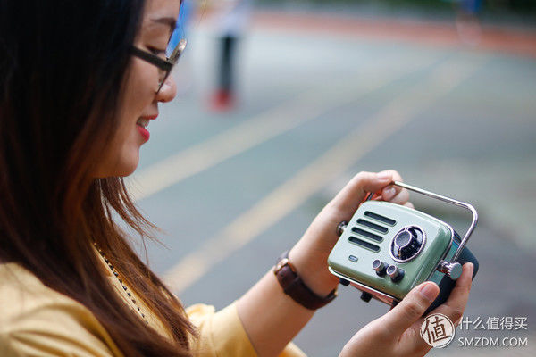 是蓝牙音箱也是收音机--猫王旅行者2号体验