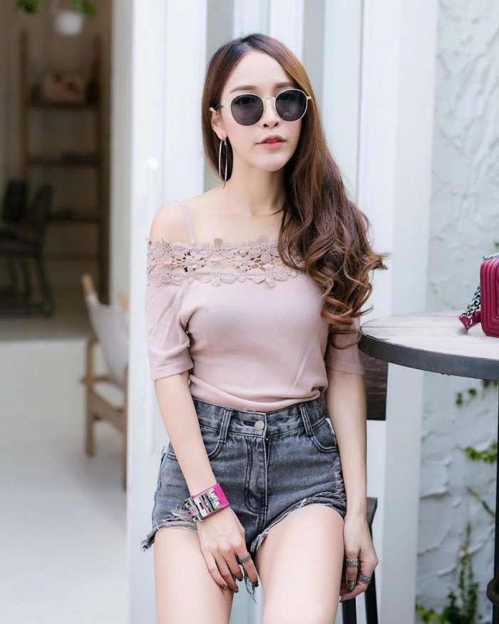 街拍：四种不同风格的美丽姐姐，哪一个会是让你心动的对象！