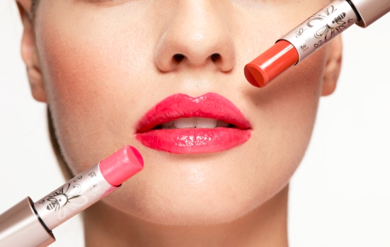 最爱那一瞥惊鸿，蜜蜜淳亮唇系列使用指南