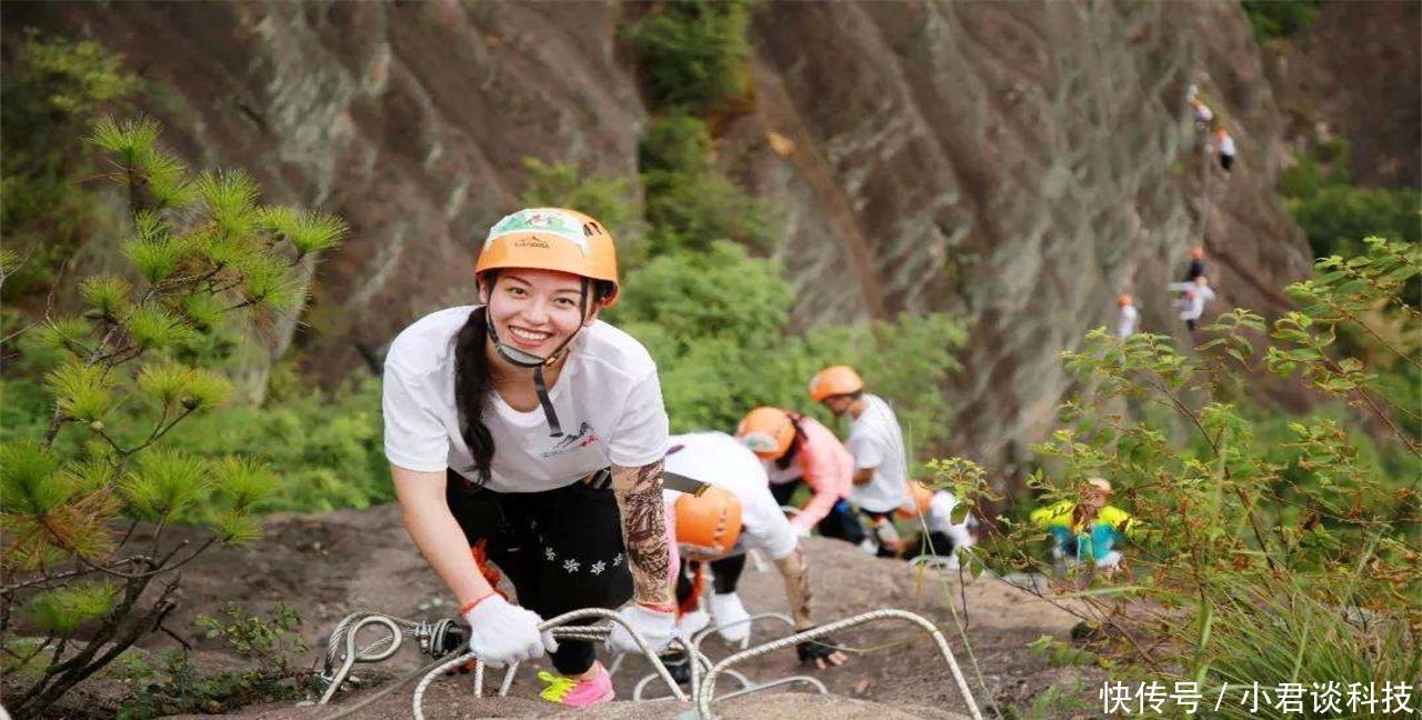 我国“最良心”小商店，建在百米悬崖上，一瓶水却只卖2元钱
