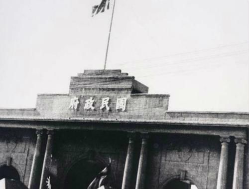  「腾飞」中国差别最大的城市，曾经都是江苏省会，如今一座落寞