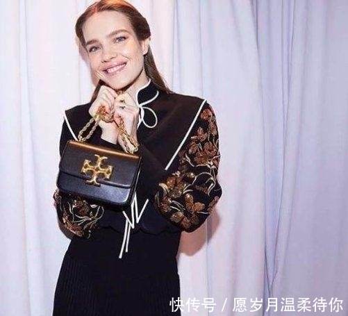 『 老态』放下身段狂推轻奢包包,梅根与奚梦瑶都输了,LV太子妃走秀显老态