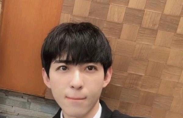  [男子]《最强大脑》即将出版。当我看到本赛季参赛者的美丽时，我就可以参加男子队了