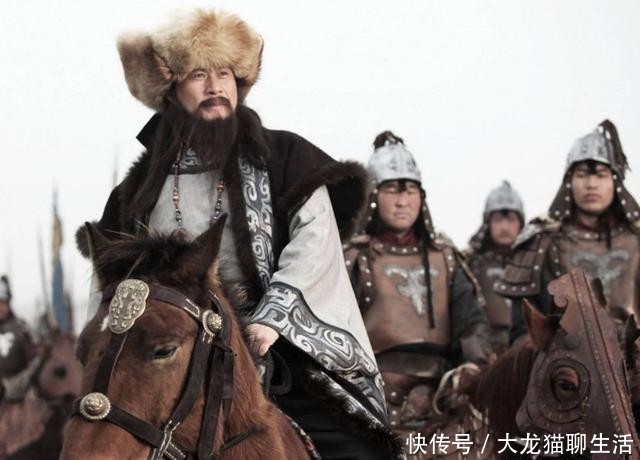  「回鹘」蒙古国将用“回鹘”文，它是成吉思汗御用文，与如今蒙文区别较大